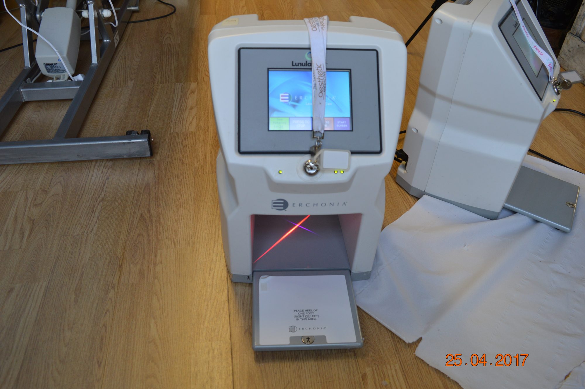 Clearing Onychomycosis through Low-Level Laser Therapy